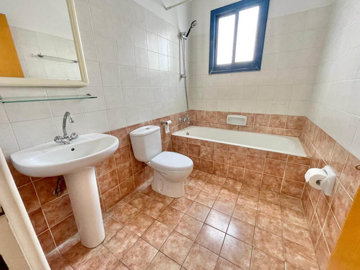 key-ready-apartment-for-sale-paphos-cyprus11-