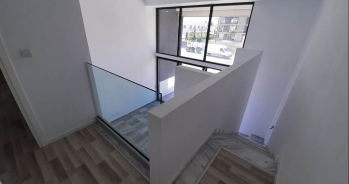 Image No.21-2 Bed Apartment for sale