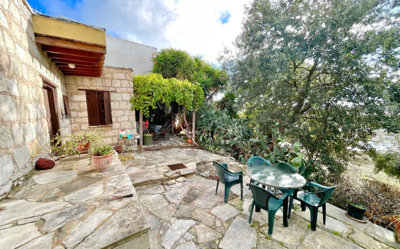 03exteriorstone-house-for-sale-paphos-cyprus