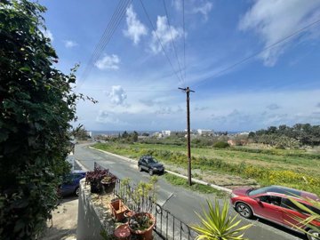 villa-near-sea-for-sale-paphos-cyprus31