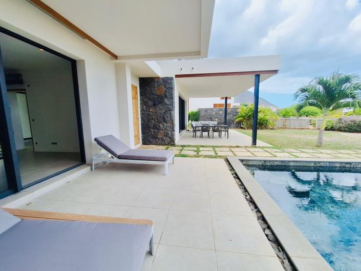 Image No.4-4 Bed Villa for sale