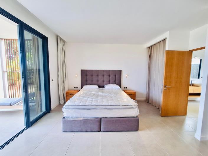 Image No.14-4 Bed Villa for sale