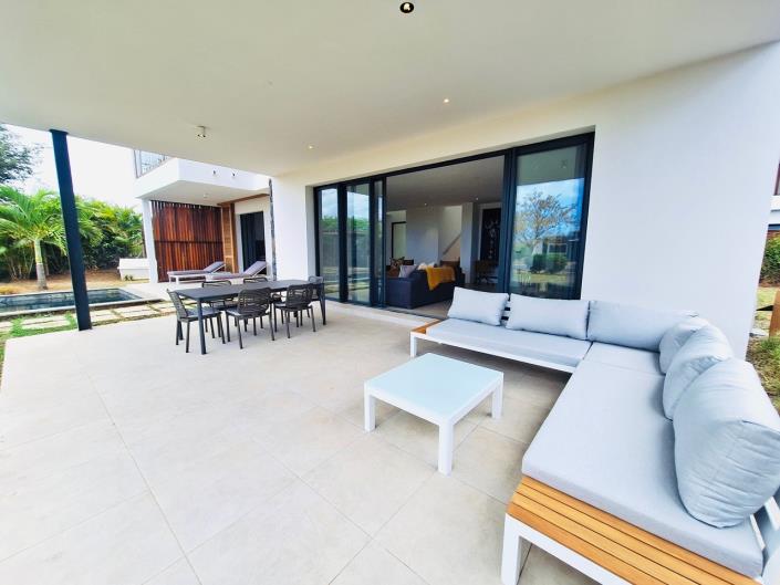 Image No.5-4 Bed Villa for sale