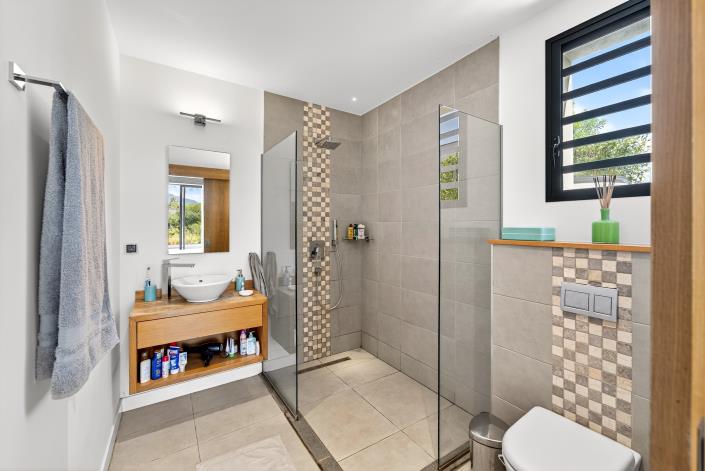 Image No.16-Villa de 5 chambres à vendre à West Coast and Centre