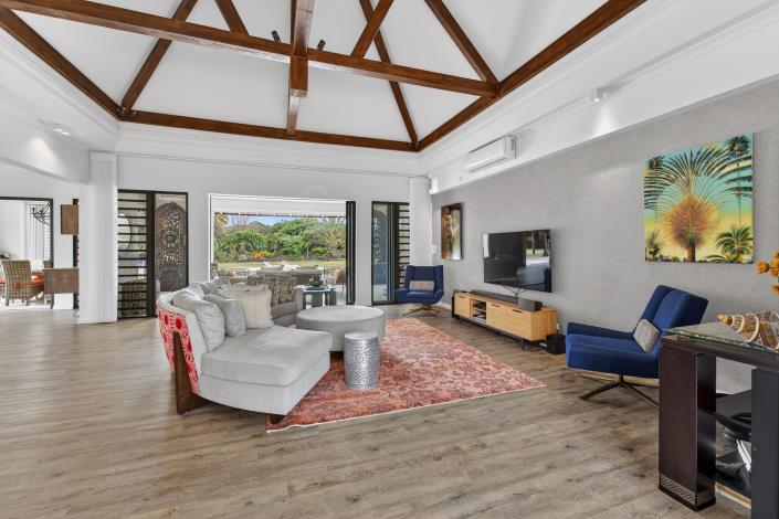 Image No.10-Villa de 4 chambres à vendre à West Coast and Centre