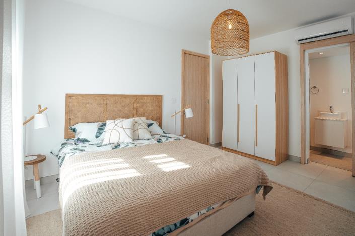 Image No.9-4 Bed Villa for sale