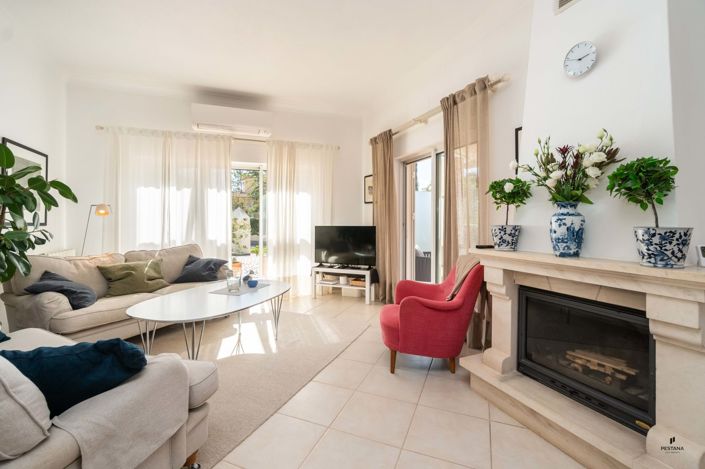 Image No.3-3 Bed Villa for sale