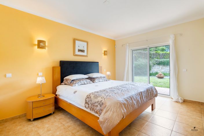 Image No.4-Villa de 4 chambres à vendre à Lagoa