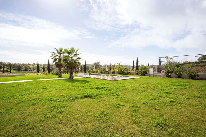 Image No.10-1 Bed Apartment for sale