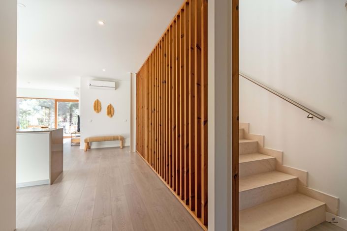 Image No.22-3 Bed Property for sale