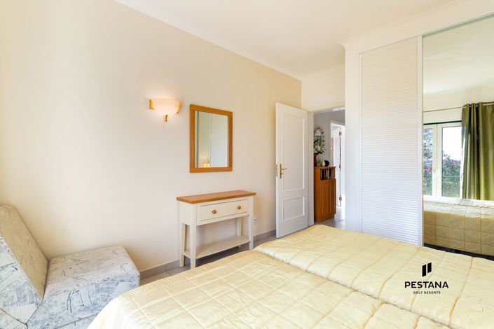 Image No.8-2 Bed Apartment for sale