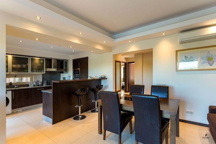 Image No.6-2 Bed Property for sale