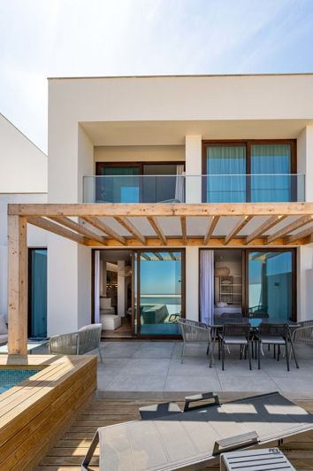 Image No.16-2 Bed Property for sale