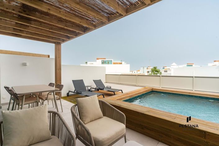 Image No.2-3 Bed Property for sale