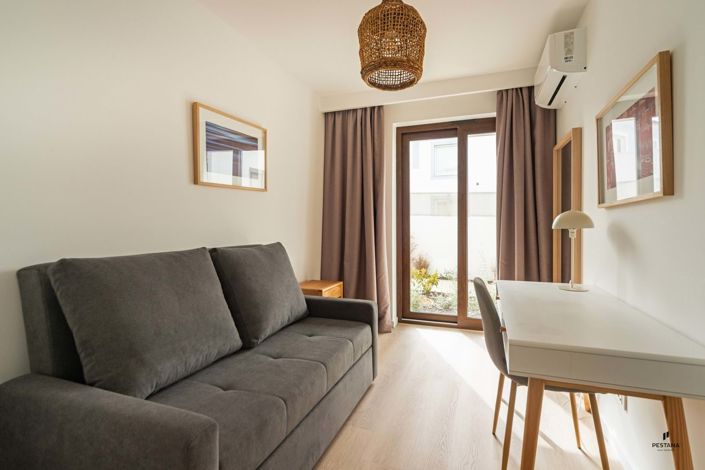 Image No.7-2 Bed Property for sale