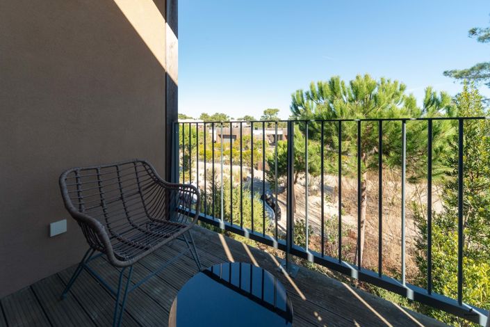 Image No.20-3 Bed Property for sale