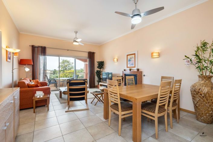 Image No.4-2 Bed Property for sale