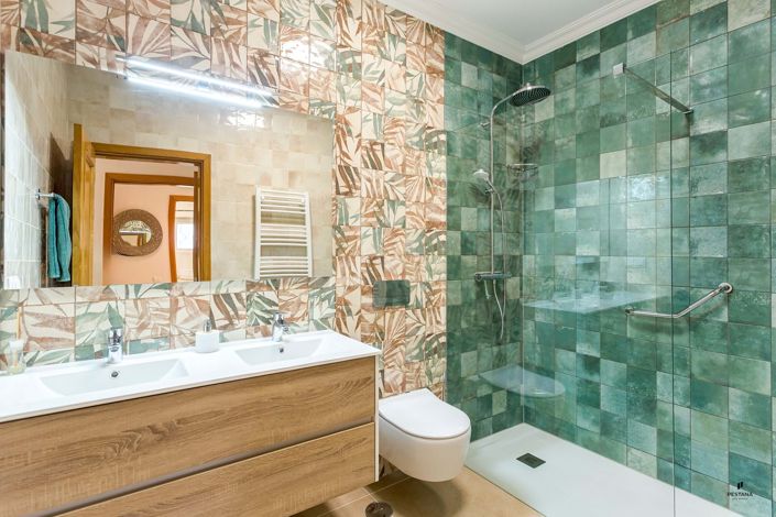 Image No.9-2 Bed Apartment for sale