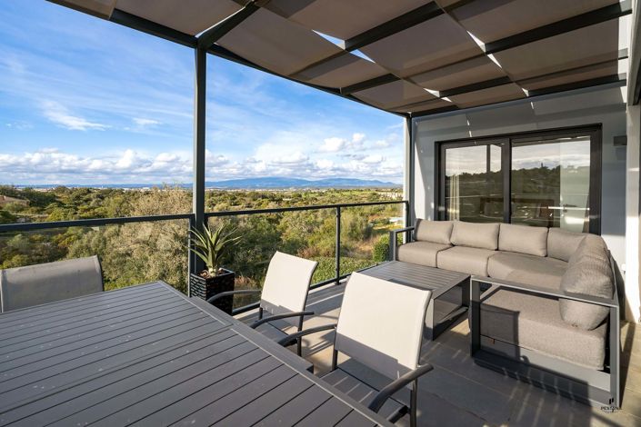 Image No.14-3 Bed Semi-Detached for sale