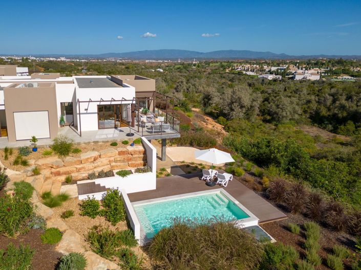 Image No.18-3 Bed Semi-Detached for sale