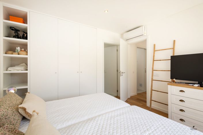 Image No.11-3 Bed Semi-Detached for sale