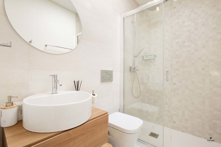 Image No.13-3 Bed Semi-Detached for sale