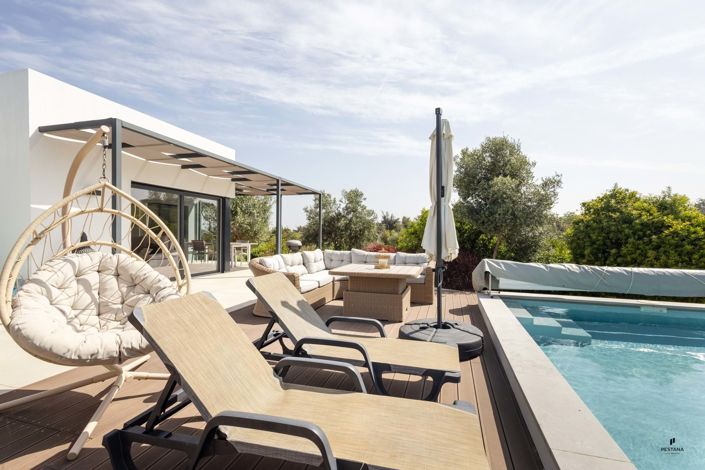 Image No.14-3 Bed Semi-Detached for sale