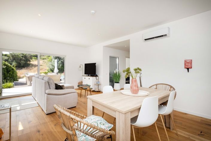 Image No.2-3 Bed Semi-Detached for sale