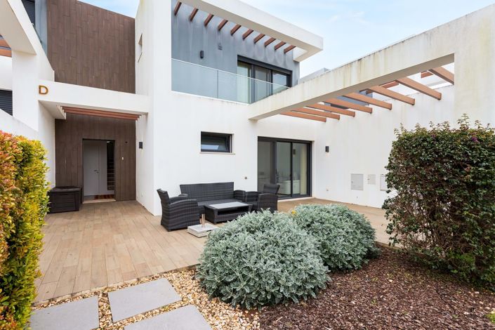 Image No.15-2 Bed Apartment for sale