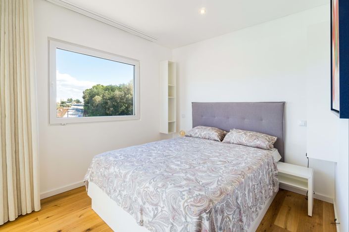 Image No.10-3 Bed Semi-Detached for sale