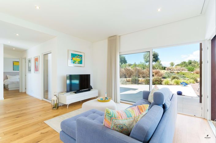 Image No.2-3 Bed Semi-Detached for sale