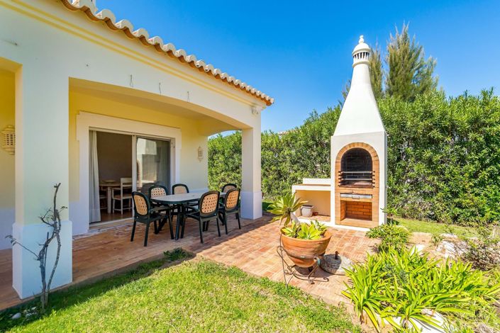 Image No.17-3 Bed Villa for sale