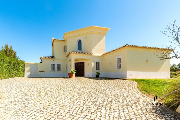 Image No.23-3 Bed Villa for sale