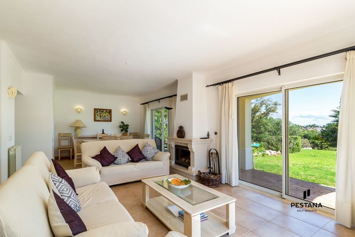 Image No.5-3 Bed Villa for sale