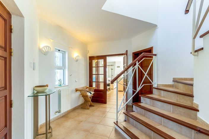 Image No.8-3 Bed Villa for sale