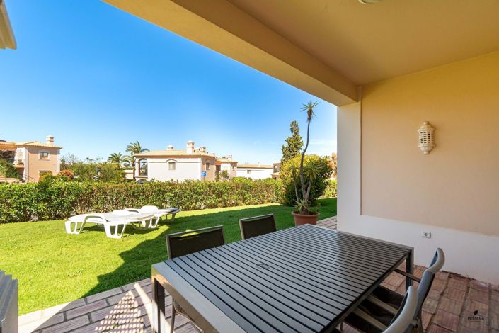 Image No.12-2 Bed Property for sale