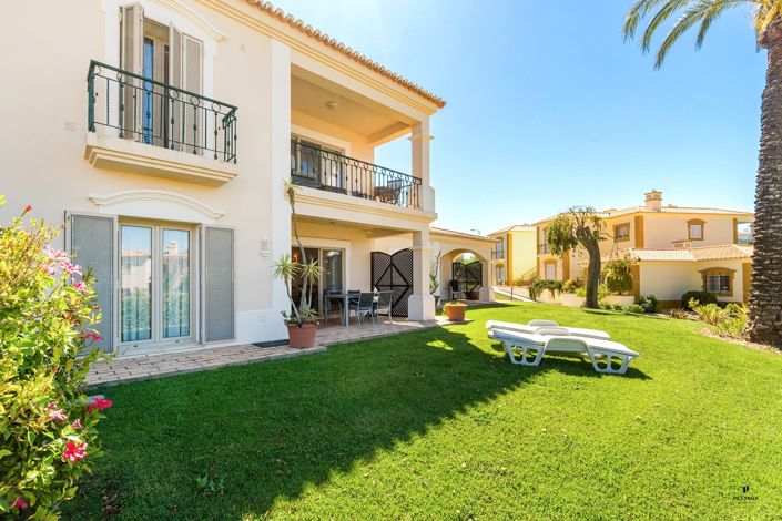 Image No.14-2 Bed Property for sale