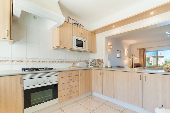 Image No.4-2 Bed Property for sale