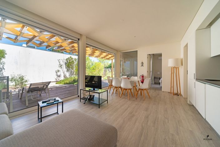 Image No.5-3 Bed Property for sale