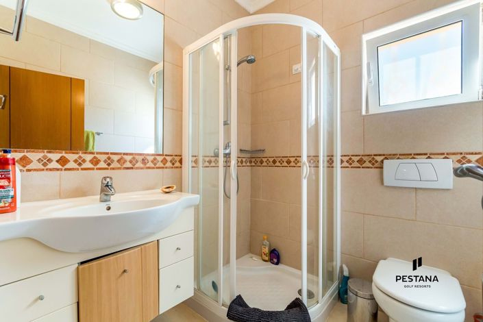 Image No.12-2 Bed Apartment for sale