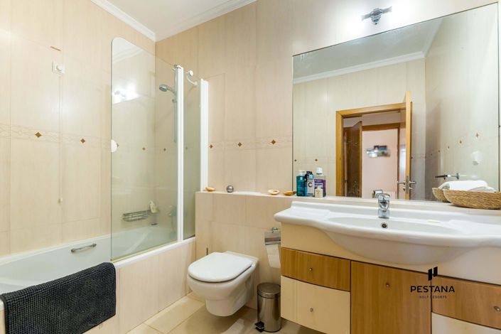 Image No.9-2 Bed Apartment for sale