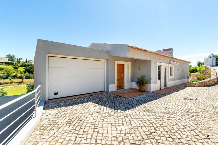 Image No.3-3 Bed Villa for sale