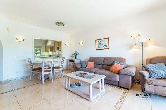 Image No.4-2 Bed Property for sale