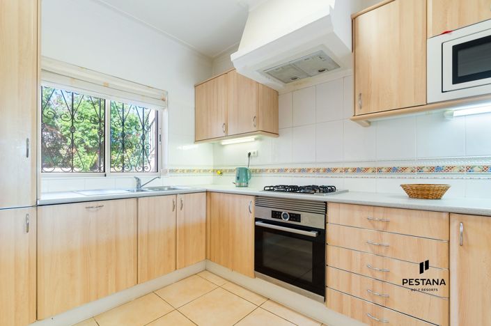 Image No.5-2 Bed Property for sale