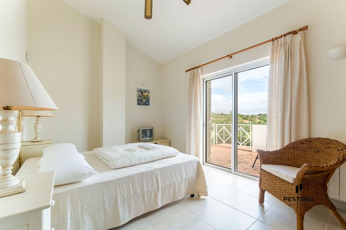 Image No.14-3 Bed Villa for sale