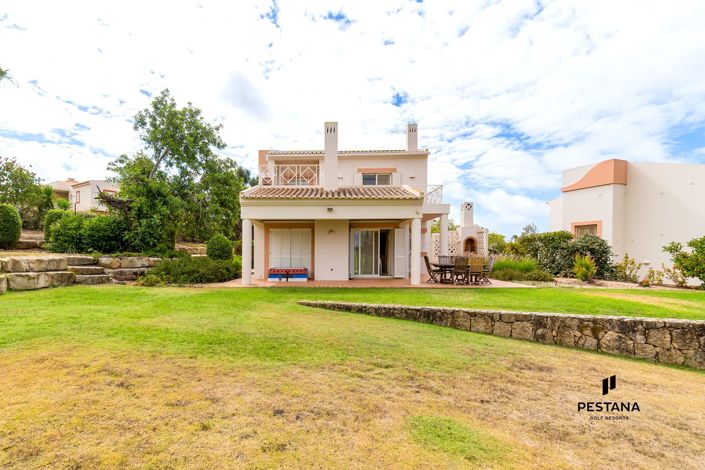 Image No.24-3 Bed Villa for sale