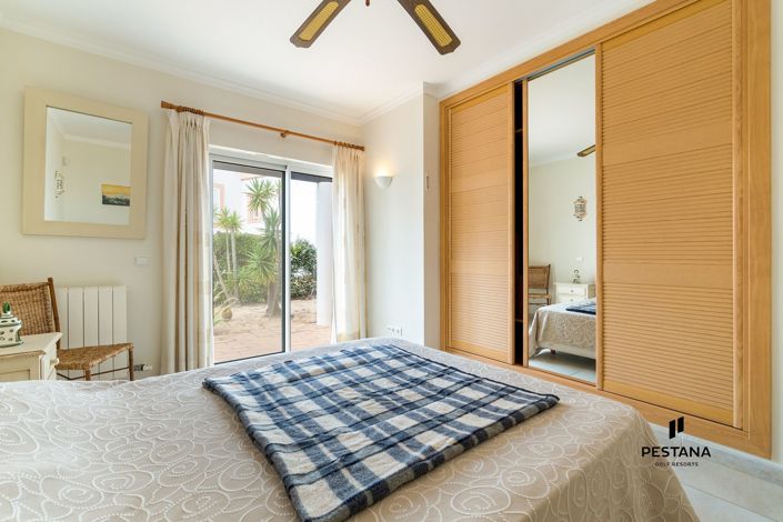 Image No.9-3 Bed Villa for sale