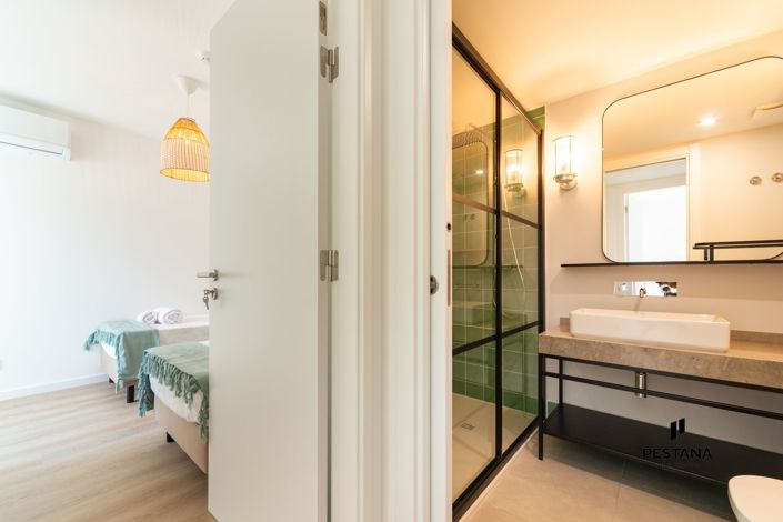 Image No.15-3 Bed Apartment for sale