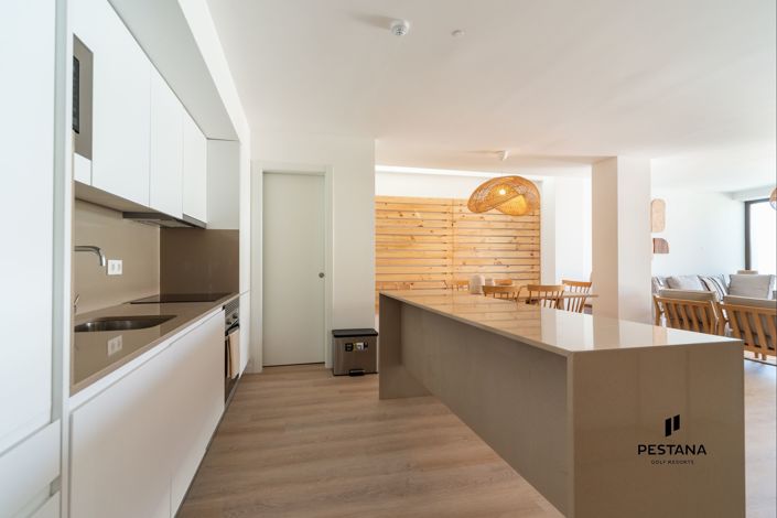 Image No.8-3 Bed Apartment for sale