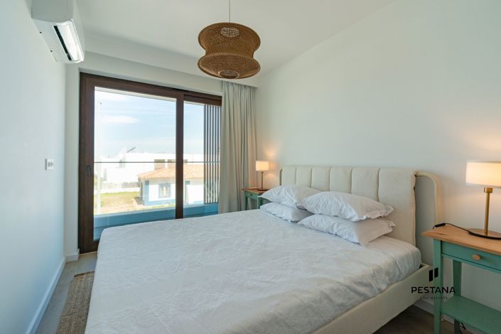 Image No.12-3 Bed Apartment for sale